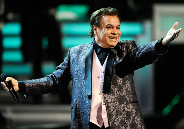 Juan Gabriel entre páginas: memorias, secretos y confesiones del "Divo de Juárez"