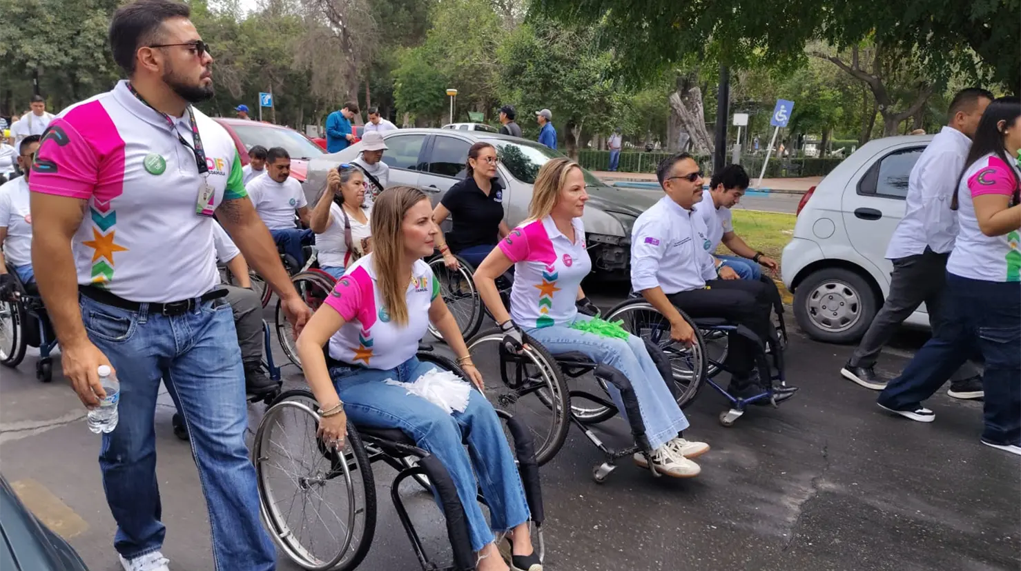 El recorrido inició en la Plaza de Armas de Saltillo. (Fotografía: Marco Juárez)