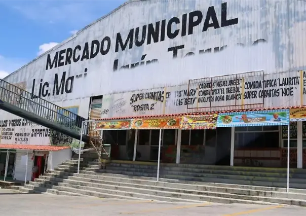 Borran nombre del exgobernador Mario Marín Torres de mercado en Puebla | VIDEO