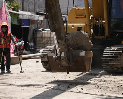 Socavón en Iztapalapa avanza en trabajos de reparación y esto se sabe sobre la fecha de término