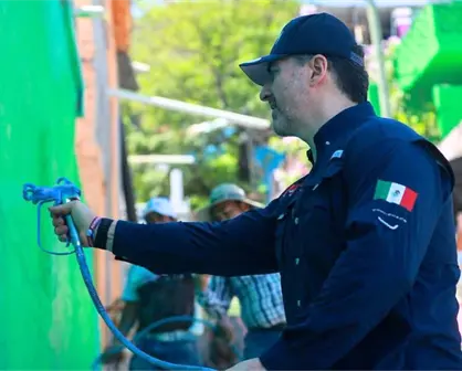 Transformando Monterrey: el programa de Adrián de la Garza que renovó más de 3 mil 500 viviendas con color y vida