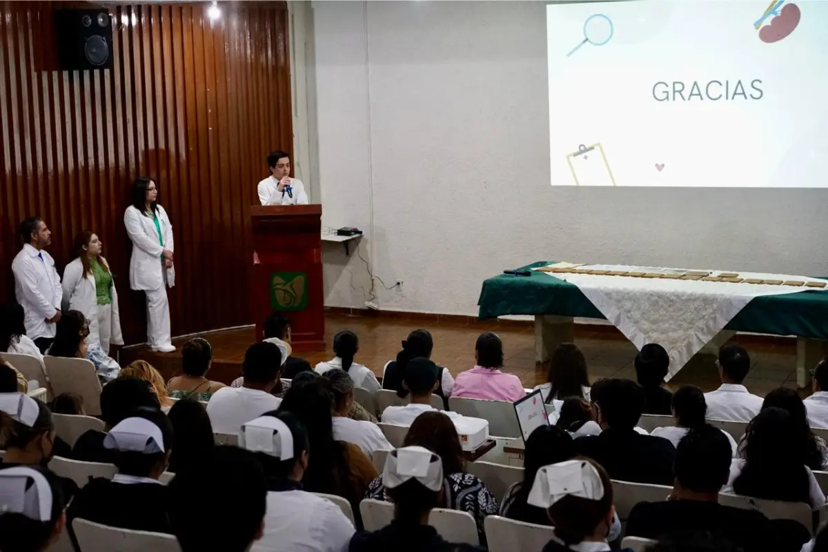 El evento se llevó a cabo en el auditorio del Hospital General de Zona (HGZ) No. 2 de Saltillo./Foto: Cortesía