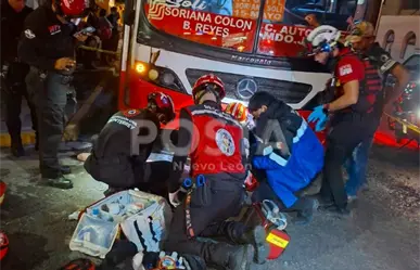 VIDEO | Mujer sobrevive tras ser atropellada en Tierra y Libertad