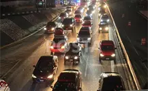 VIDEO | Automovilista ebrio provoca carambola en avenida Constitución y huye