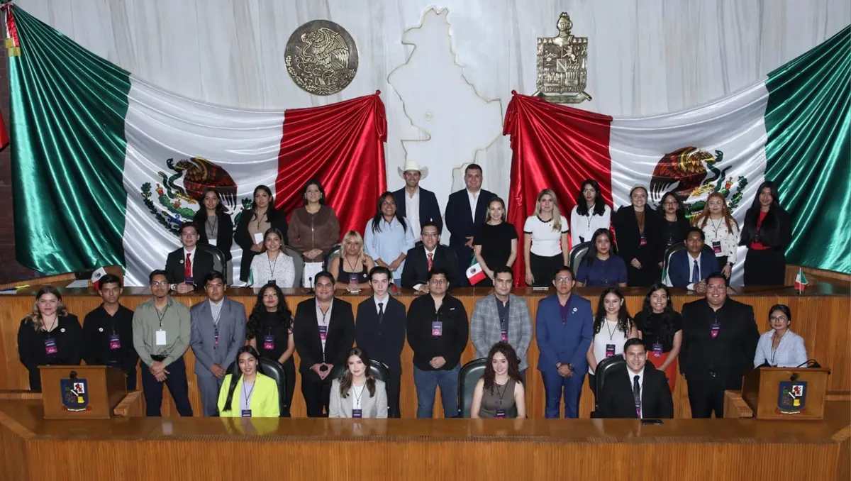 Se lleva a cabo el XVII Parlamento Juvenil en el Congreso de Nuevo León con la participacipon de 42 estudiantes. Foto: Congreso de Nuevo León