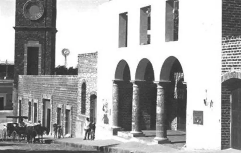 El Teatro Juárez, en el corazón del Centro Histórico de La Paz, muestra más de 100 años de historia. Foto: Sudcalifornios.com