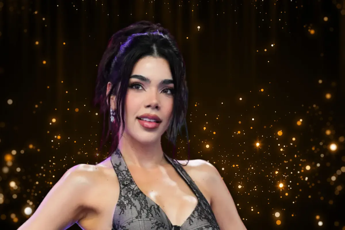 Kenia Os genera polémica en Premios Juventud 2025 (Foto: IG @keniaos / Canva)
