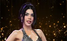 Kenia Os genera polémica en Premios Juventud 2025 por grito similar al de Ángela Aguilar