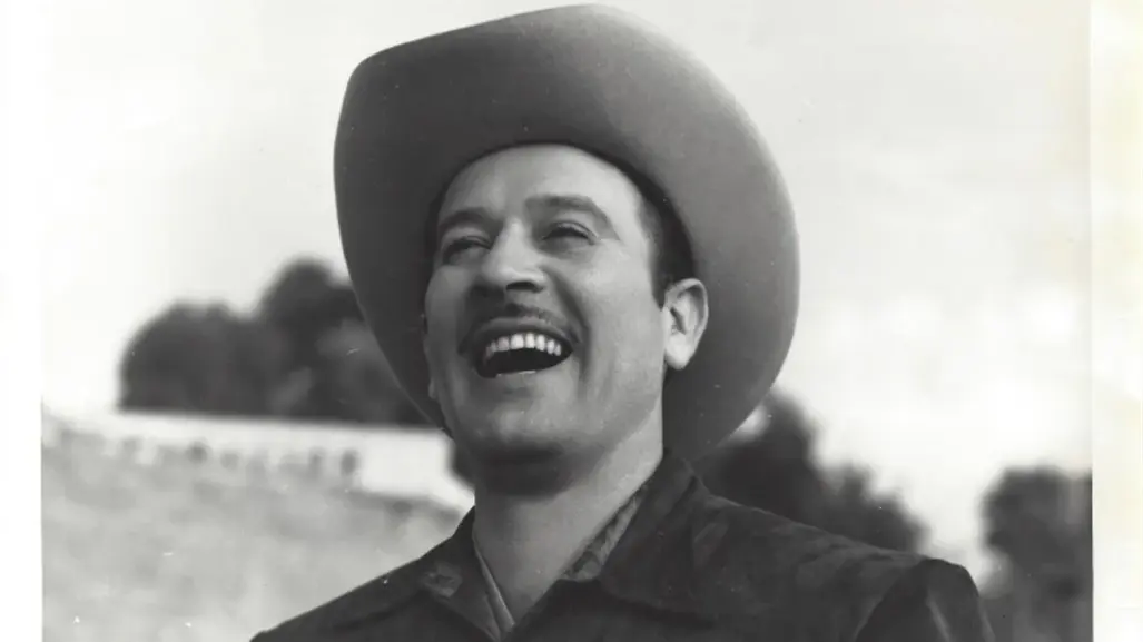 Pedro Infante regresa con un nuevo álbum presentado por Warner Music