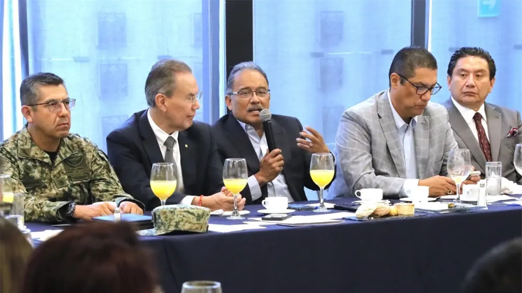 Andrés Mijes fortalece coordinación con delegados federales para ampliar programas sociales