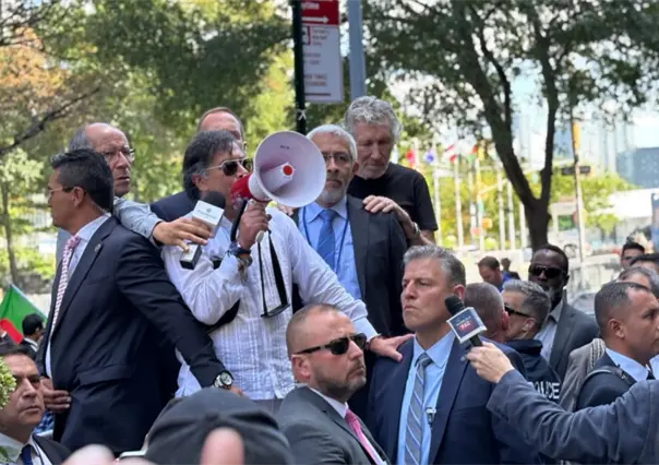 Gustavo Petro se une a manifestación en Nueva York contra Netanyahu
