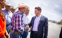 Samuel García inaugura la primera etapa de la Carretera Interserrana
