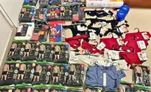 Arrestan a cuatro farderos en centro comercial del Edomex