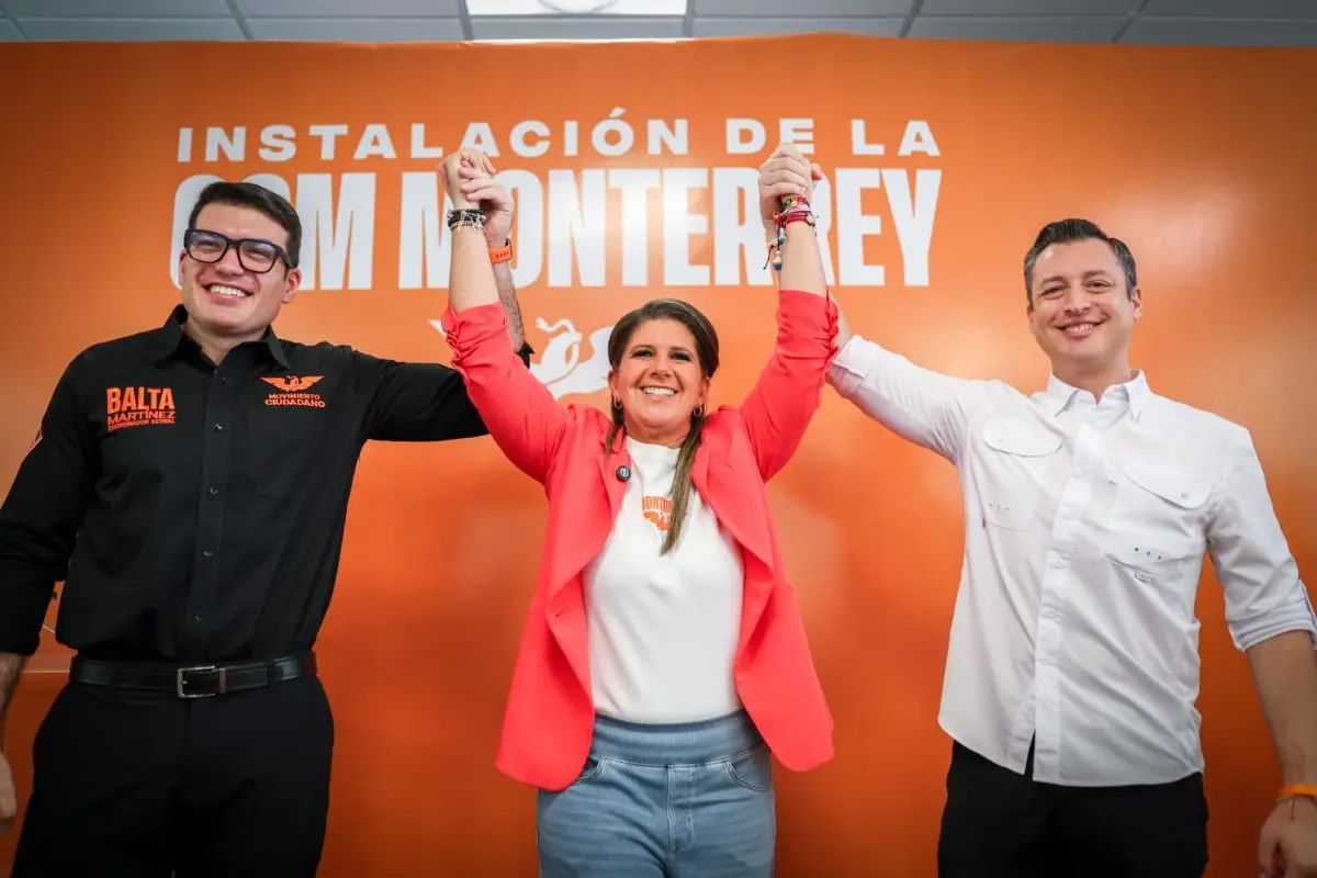 Baltazar Martínez, Coordinador de la Comisión Operativa Estatal de Movimiento Ciudadano en Nuevo León,, senador Luis Donaldo Colosio y Martha Herrera, Coordinadora de la Comisión Operativa Municipal (COM) de Monterrey