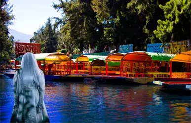 ¿Cuánto cuesta ver la Leyenda de La Llorona en Xochimilco? Costos y horarios del espectáculo