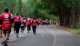 En sus marcas, listos... Llegó la carrera navideña Jingle Bells 2025 a CDMX; así puedes inscribirte