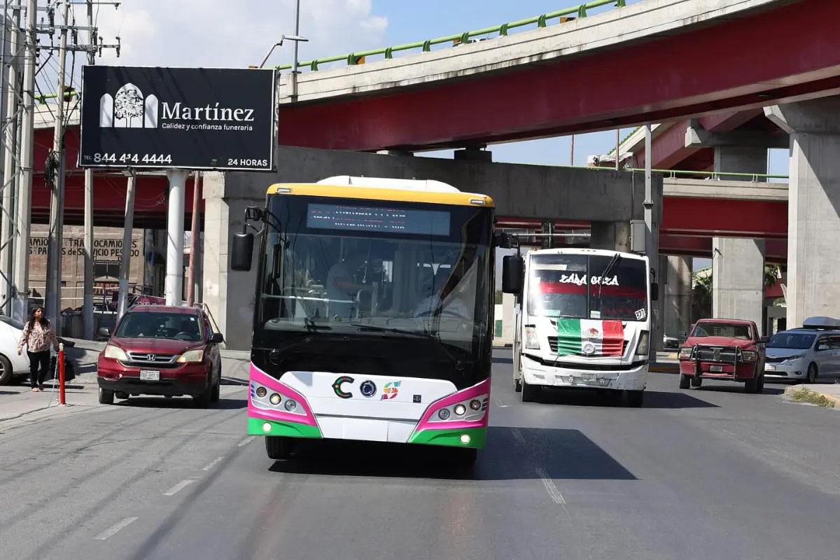 De acuerdo con el alcalde Javier Díaz, el programa apoyará la economía familiar, reducirá la carga vehicular y fomentará el cuidado del medio ambiente./Foto: Gobierno Municipal de Coahuila
