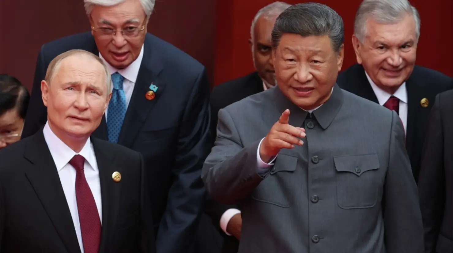 Rusia estaría ayudando a China con tecnología militar para posible invasión de Taiwán. Foto: X (@SputnikMundo)