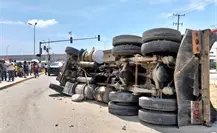 Chofer a juicio tras accidente con 10 autos en Cabo San Lucas