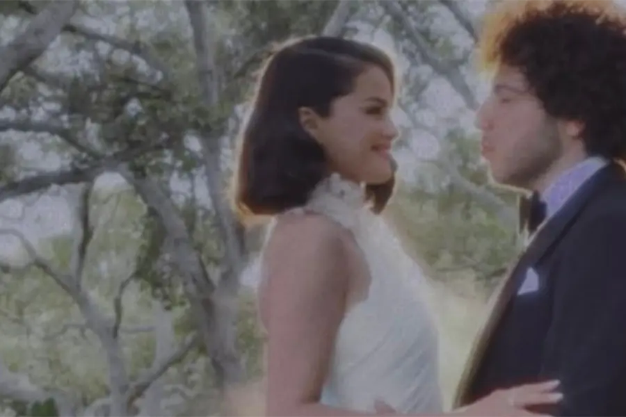 Selena Gomez contrae matrimonio con el productor Benny Blanco