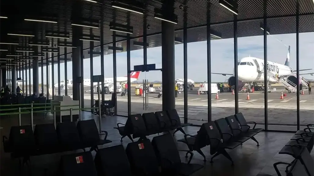 ¿Cuáles son los destinos que ofrece el Aeropuerto de Durango?
