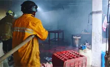 Casa se incendia por un flamazo de tanque de gas en Kanasín