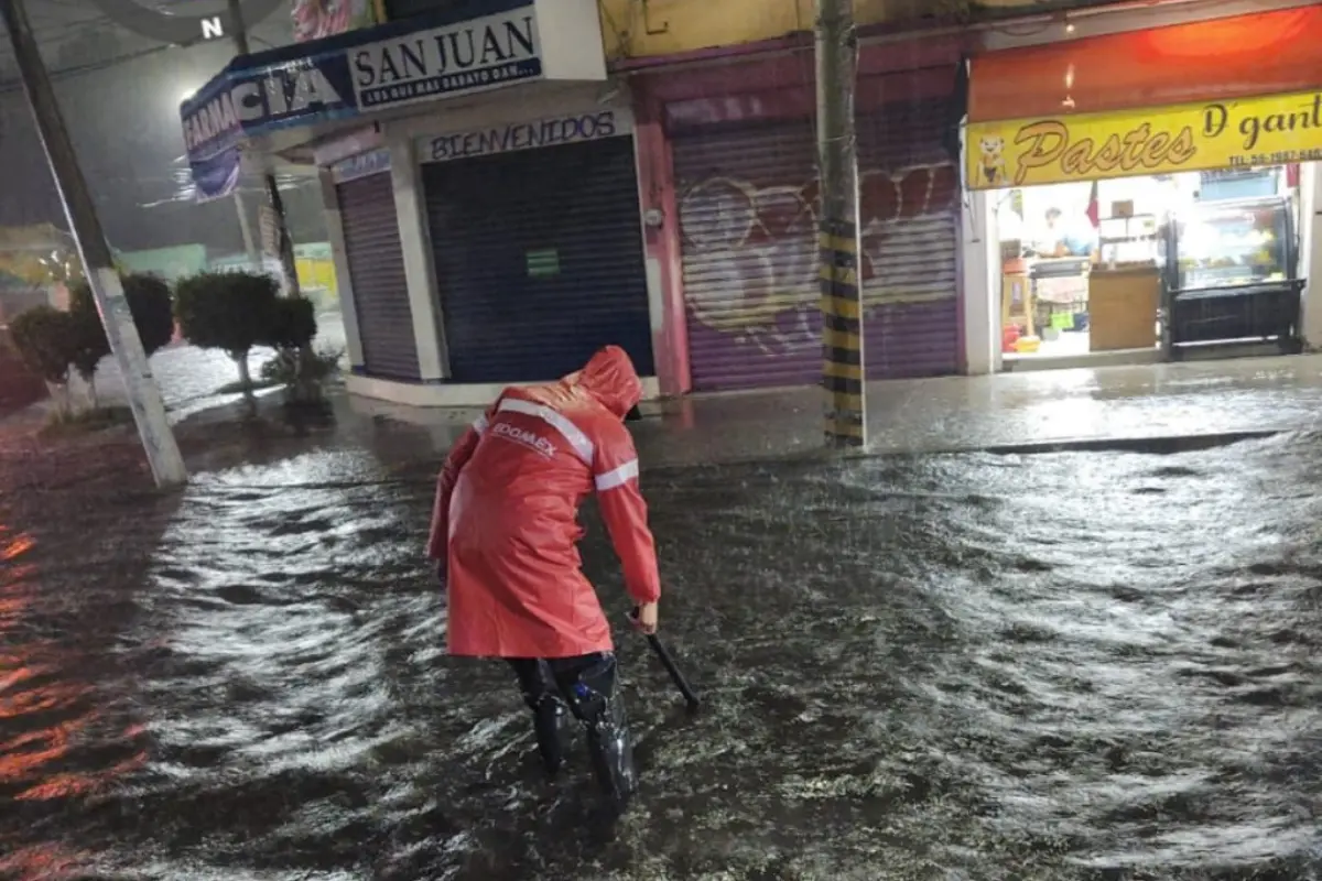Municipios del Edomex bajo el agua luego de fuertes lluvias.  Foto: X (@CAEM_EDOMEX)