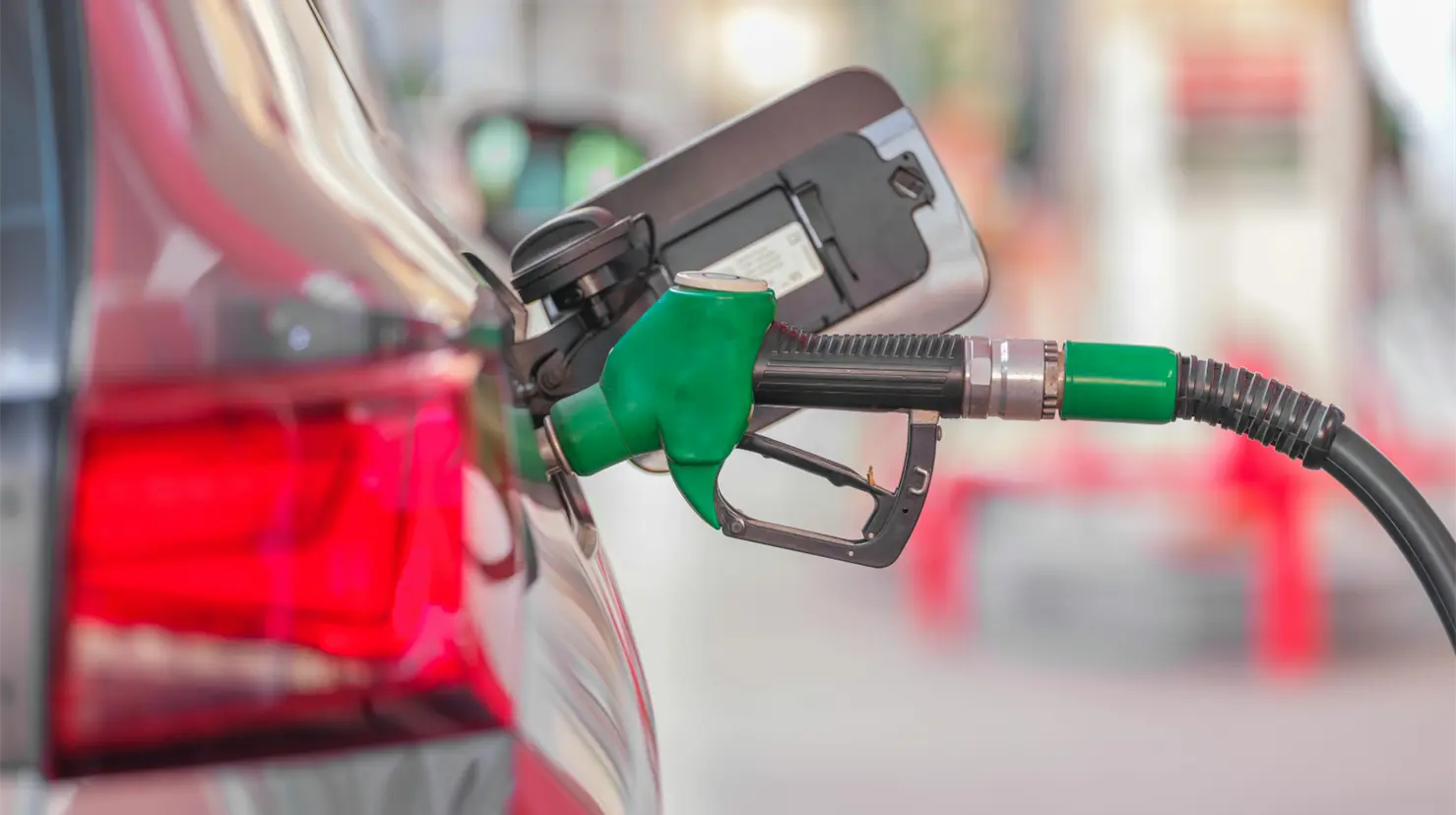 La gasolinera más cara de México está en Saltillo, según Profeco. Foto: Canva.