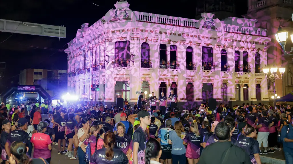 Más de mil corredores celebran los Cien Años del edificio del DIF Tampico