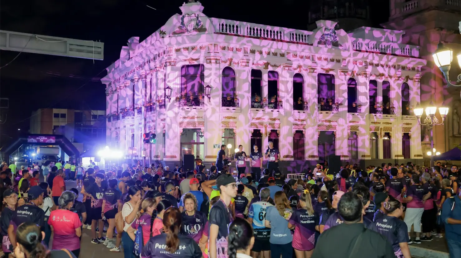 Más de mil corredores celebran los Cien Años del edificio del DIF Tampico