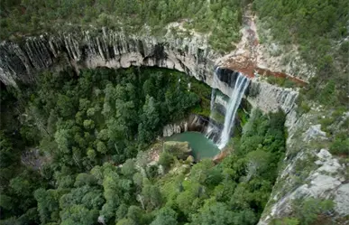 Esta es la altura de la impresionante cascada del Salto del Agua Llovida, en Durango