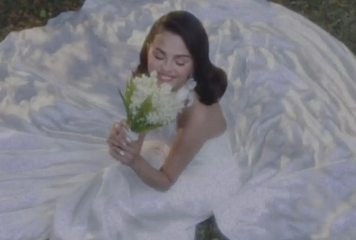 Selena Gómez: así fue el lujoso vestido que usó en su boda con Benny Blanco Foto: IG Selena Gómez