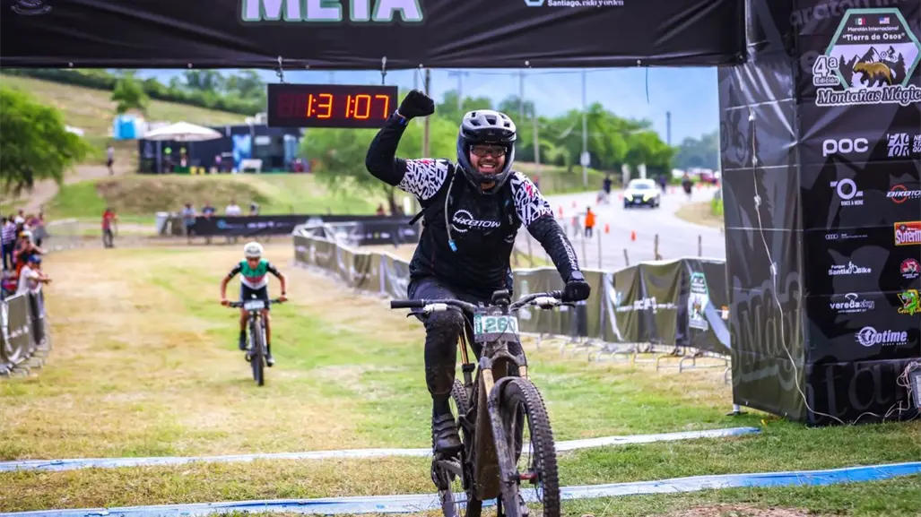 David de la Peña impulsa el deporte en Montañas Mágicas 2025 con gran participación