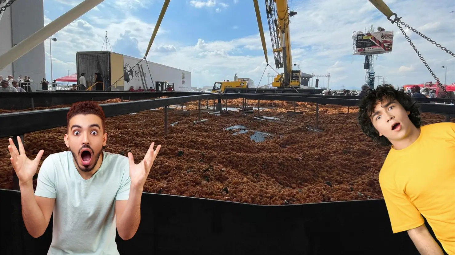 Se cocinaron más de 5 mil kilos de carne en la discada más grande del mundo. (Fotografía: Teleférico Torreón)