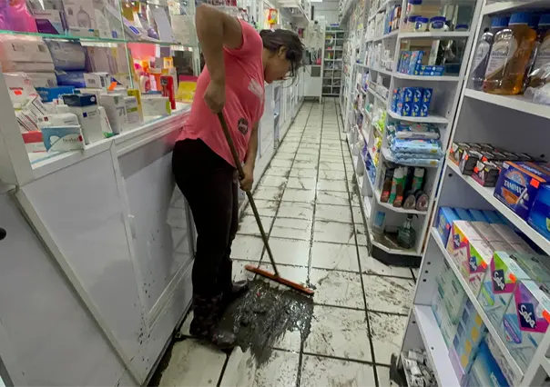 VIDEO | Lluvias en Nezahualcóyotl arrasan comercios: vecinos piden apoyo urgente