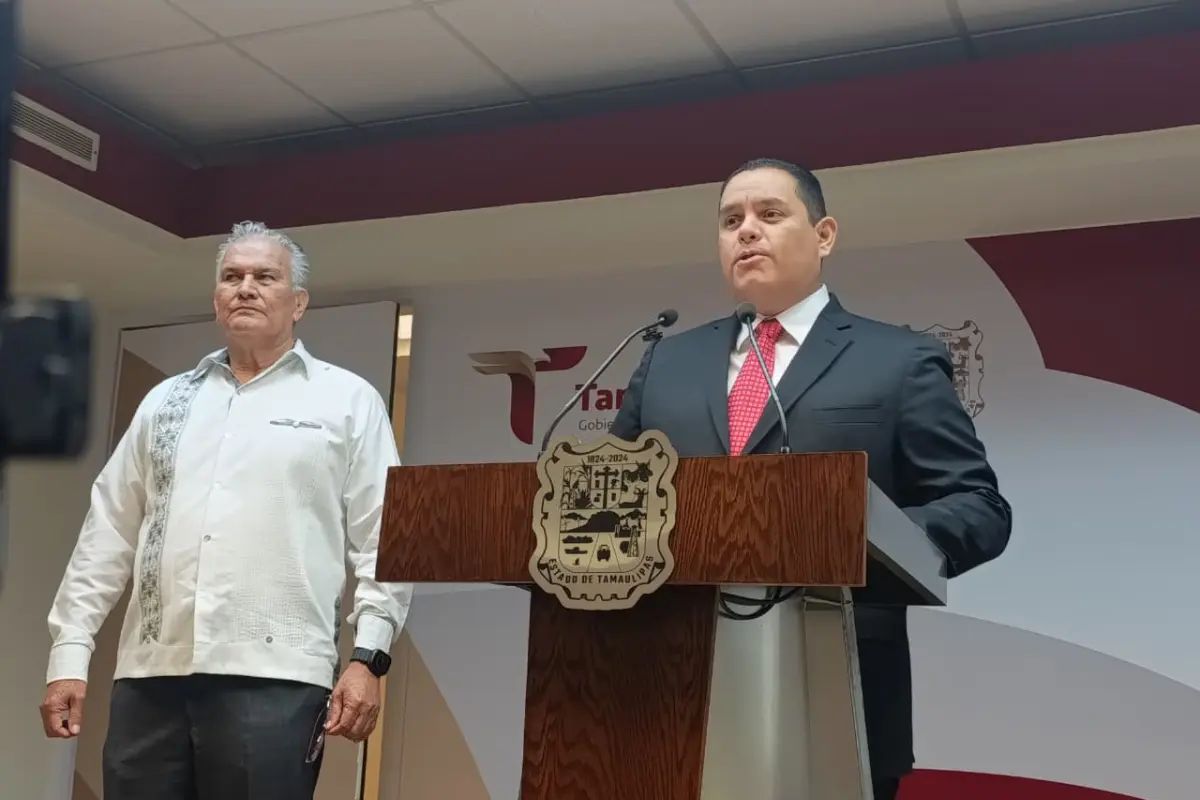 Este lunes, el director jurídico, Iván Saldaña Magaña, confirmó que se mantiene abierta la investigación por presuntos actos de corrupción en la dependencia. Foto: Gobierno del Estado