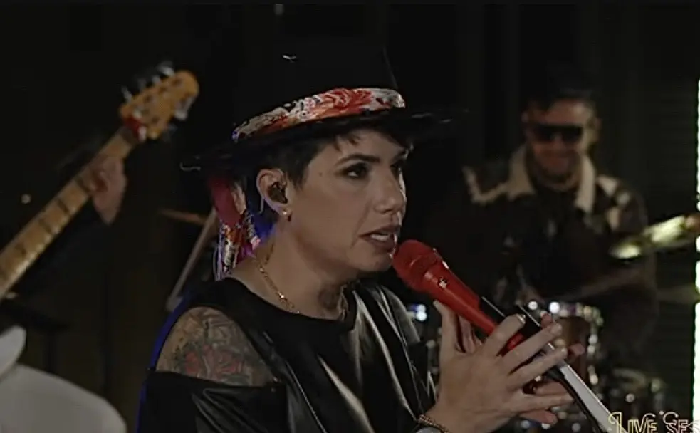 Karen Martello estrena "Tributo a Ana Gabriel: Live Session"