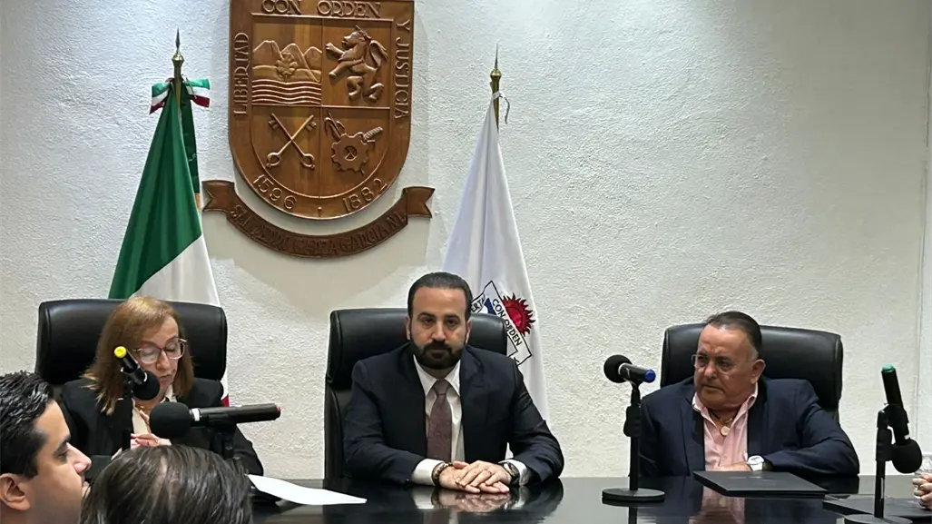 Designa Cabildo de San Pedro a Mauricio Farah como encargado del despacho de la presidencia municipal