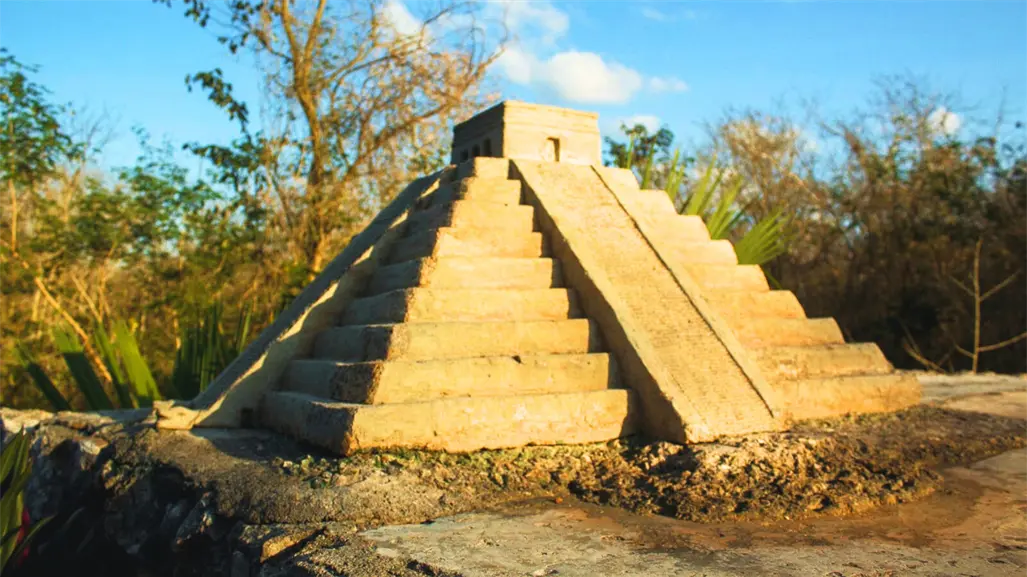 ¿Dónde está la minipirámide de Chichén Itzá en Yucatán? Conoce su historia y misterios