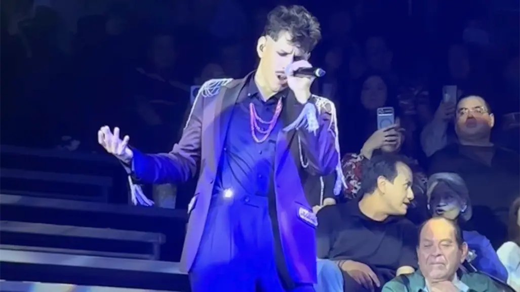 Juan Gabriel:  contra todo pronóstico se estrenó el musical prohibido