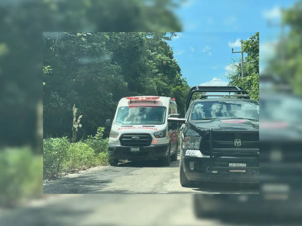 El pasado domingo una mujer fue encontrada en un camino cerca de Tulum con heridas de bala, esto debido a que habría sufrido una ejecución.- Fuente El Policiaco