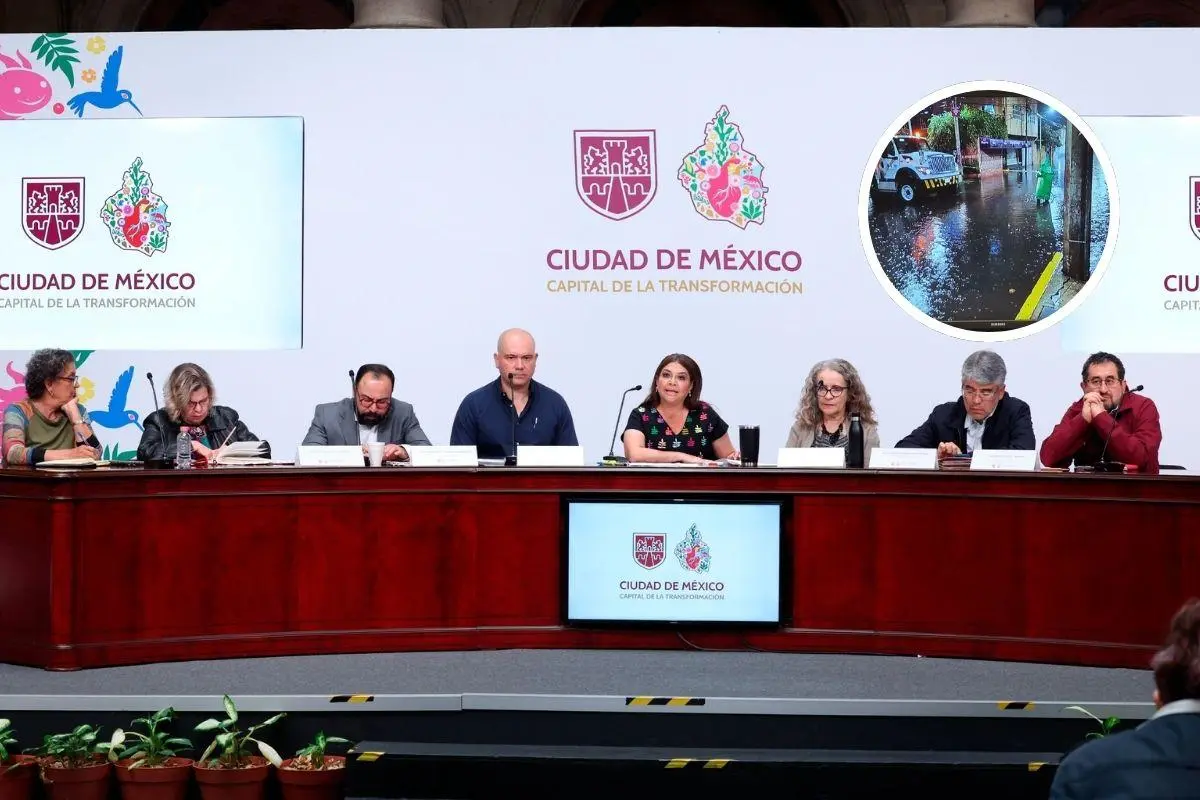 De fondo autoridades en conferencia de prensa, inundaciones por lluvias en CDMX. Foto: Gobierno CDMX, Mario Flores l Canva
