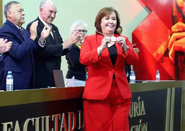 Adriana Garza Elizondo toma protesta como nueva directora de FACPYA