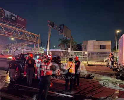 VIDEO | Choque entre camión cervecero y camioneta deja tres lesionados en Monterrey