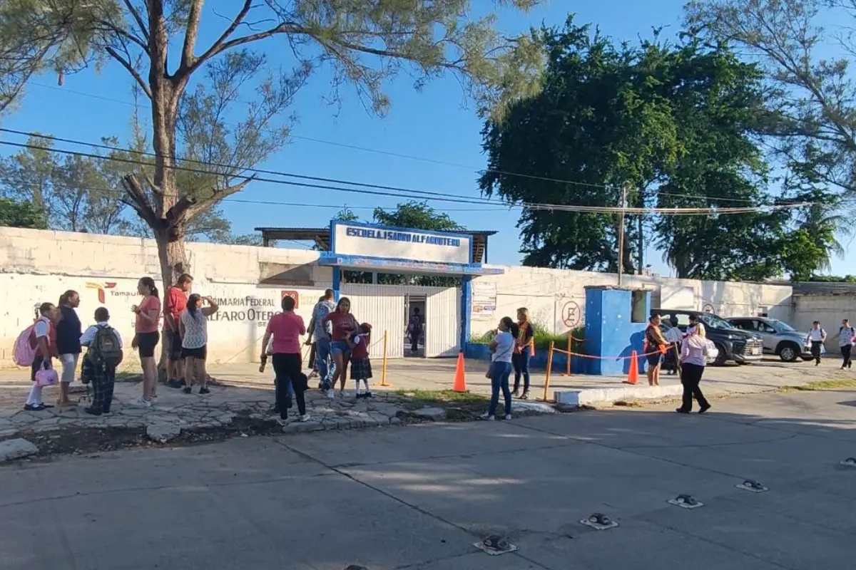 Una madre de familia de la primaria Isauro Alfaro de Tampico denunció que su hijo sufrió tocamientos por parte de otro alumnos. Foto: Axel Hassel