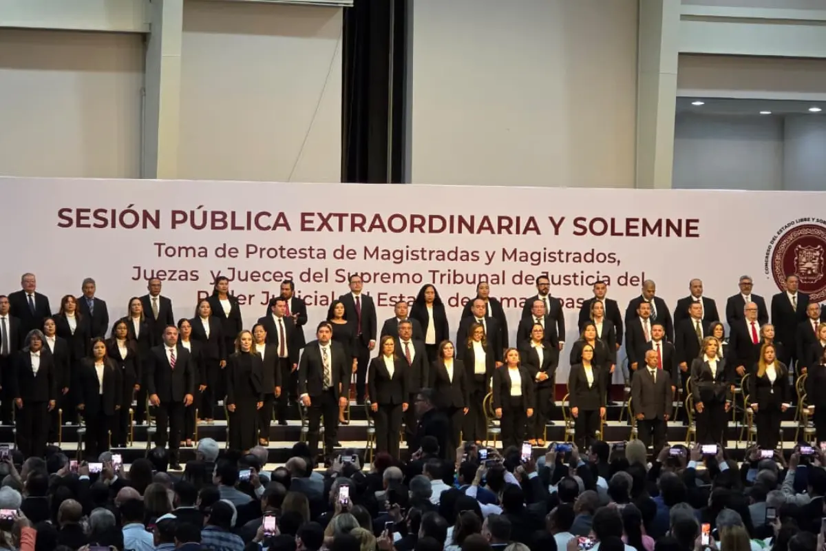 Toma de protesta de 147 jueves y magistrados en Tamaulipas | Foto: Congreso del Estado