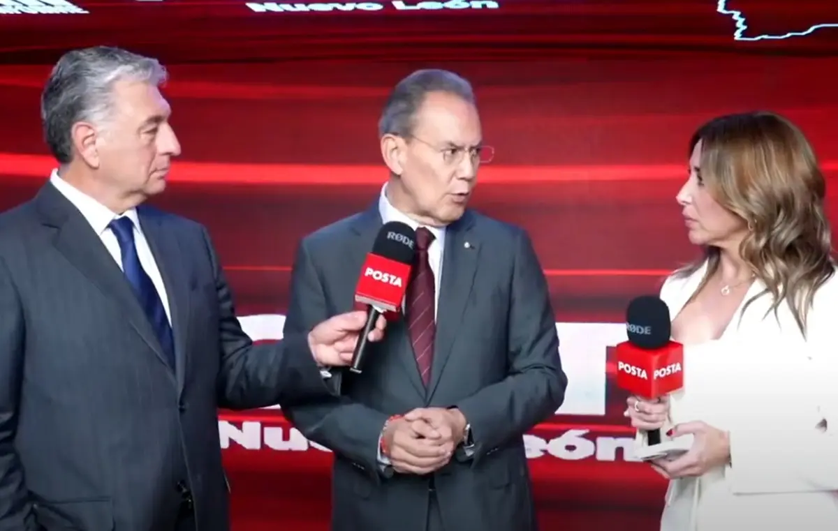 El delegado de la Secretaría de Gobernación en Nuevo León, Héctor Gutiérrez de la Garza, destacó la participación del alcalde de Monterrey, Adrián de la Garza, en temas combate a la contaminación. Foto: YouTube POSTA