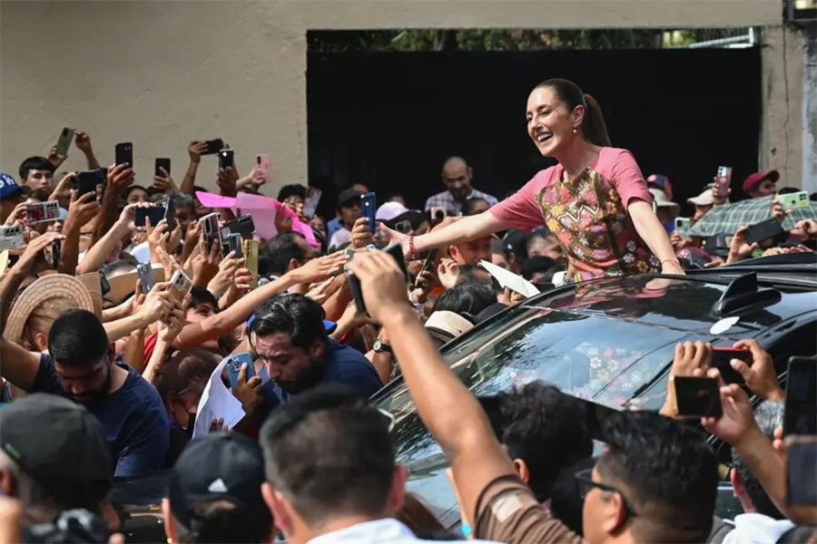 Claudia Sheinbaum llega con 71% de aprobación a su primer año de gobierno
