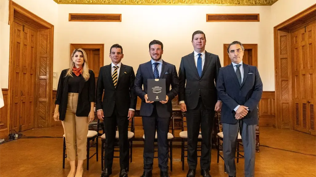 Samuel García encabeza conmemoración del tercer aniversario de la Nueva Constitución de Nuevo León