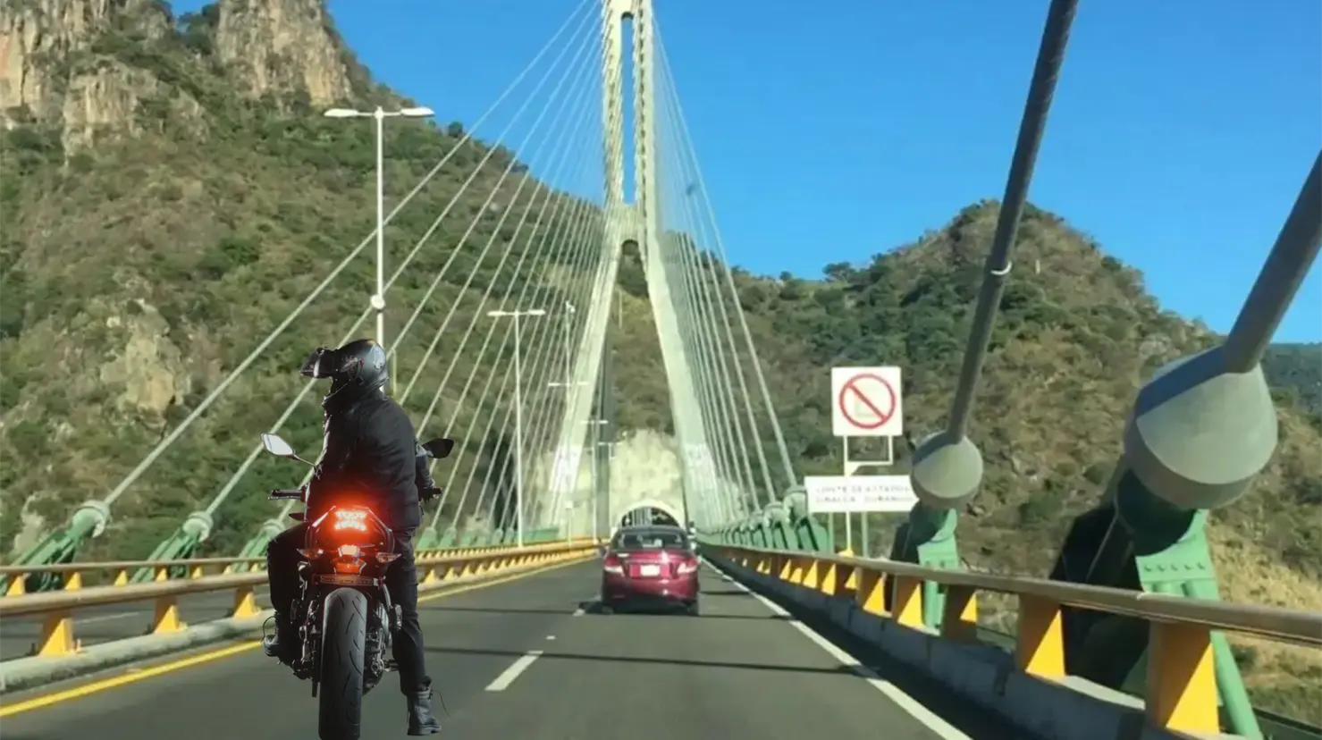 Los motociclistas de Durango suelen usar la autopista Durango-Mazatlán. | Foto: Luis Ríos-Canva.